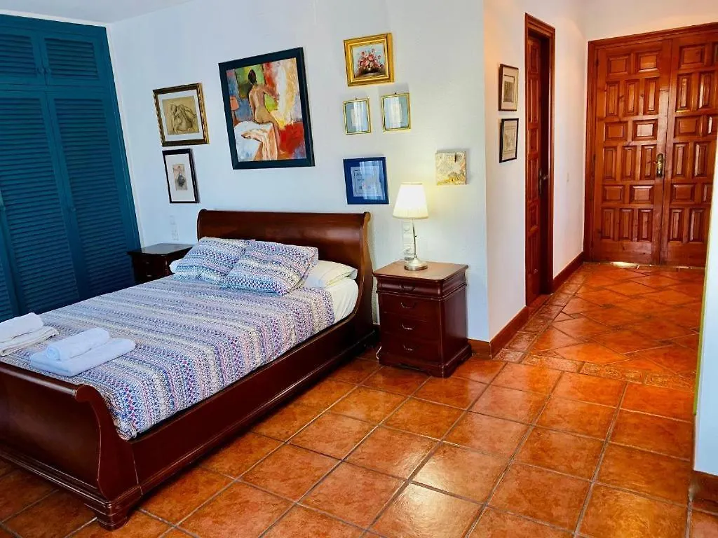 Couette-café Villa Allyson B&B Lloret de Mar Espagne