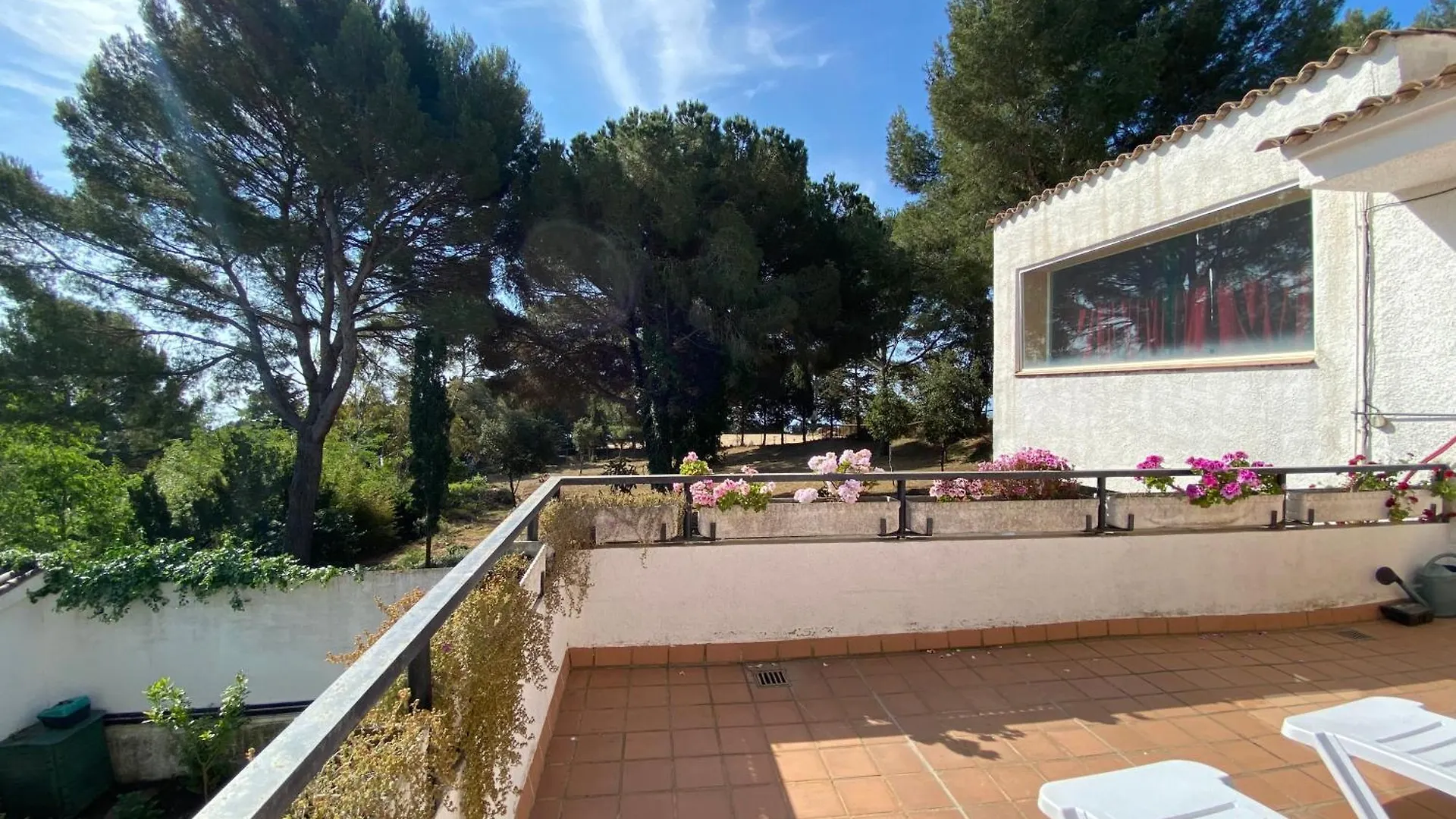 Villa Allyson B&B Lloret de Mar Bed and breakfast
