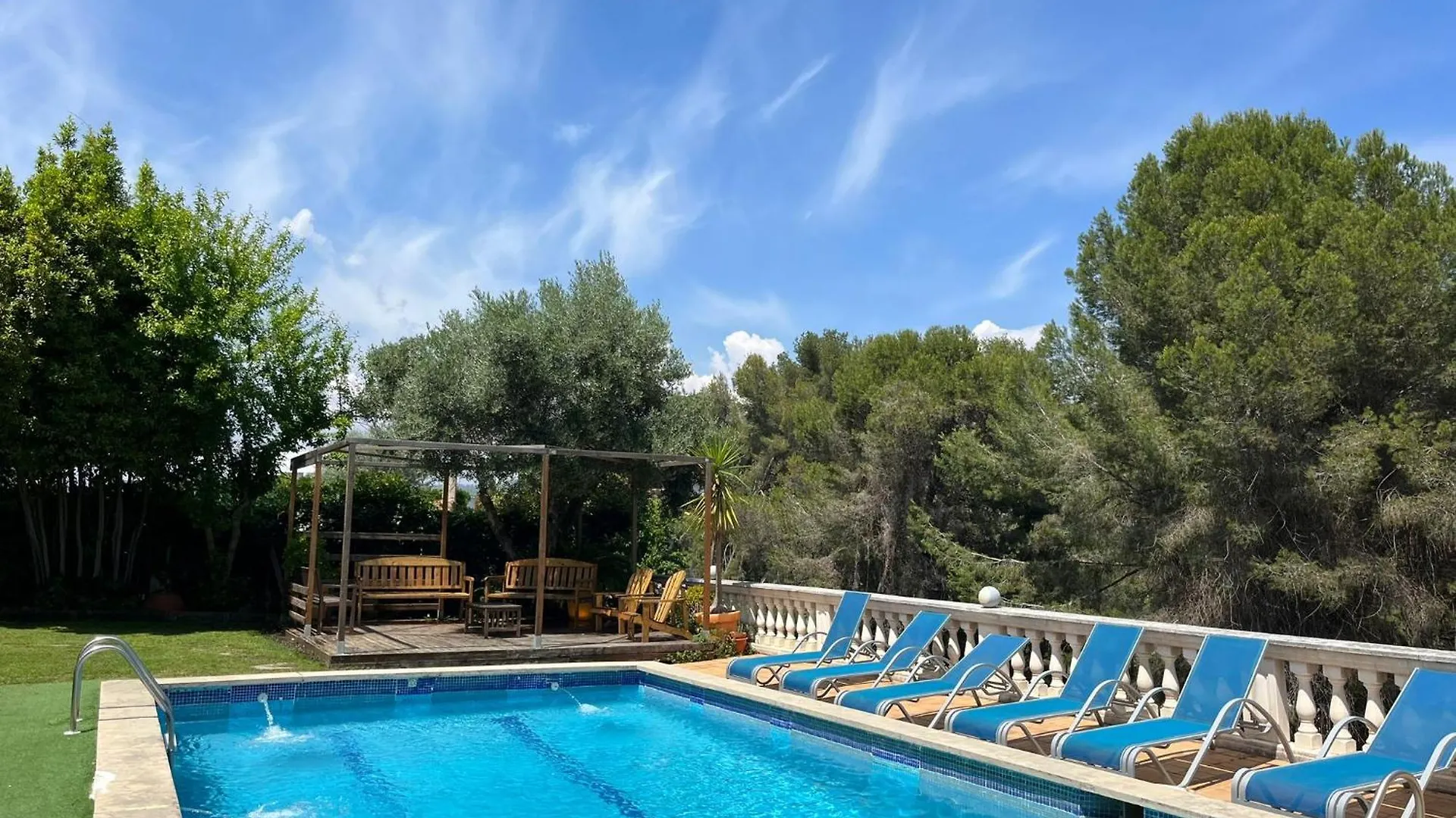 Villa Allyson B&B Lloret de Mar Bed & Breakfast